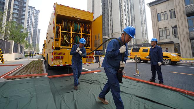 雷迪克谈詹播客：科比走后 球迷再没机会听GOAT之一谈论比赛